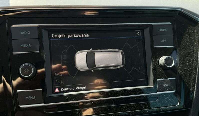 VOLKSWAGEN Passat  | przedni | Automatyczna | 150 KM | Srebrny full