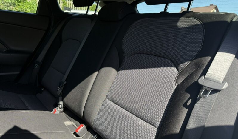 HYUNDAI I30  | przedni | Manualna | 120 KM | Srebrny full