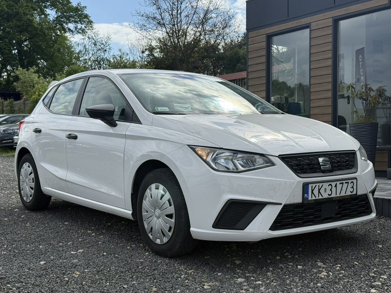 Seat Ibiza  | Przedni | Manualna | 80 Km | Bialy