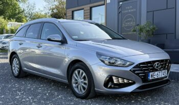 HYUNDAI I30  | przedni | Manualna | 120 KM | Srebrny full