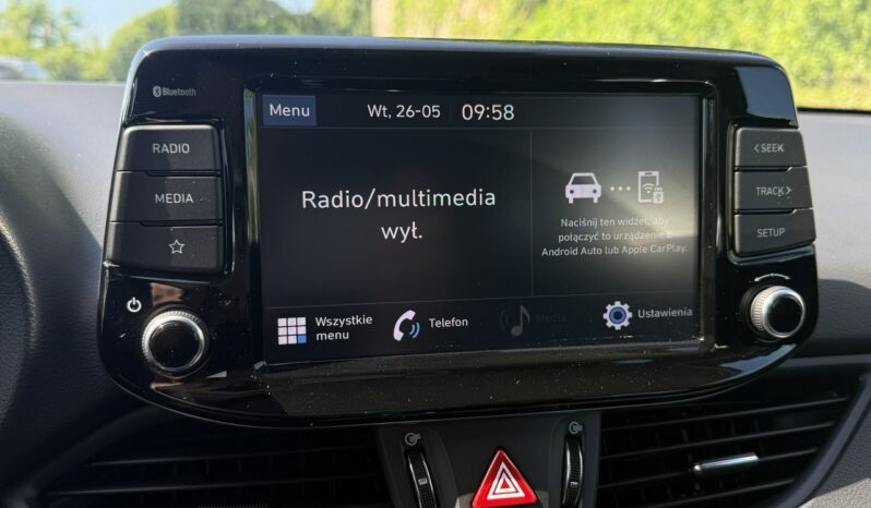 HYUNDAI I30  | przedni | Manualna | 120 KM | Srebrny full