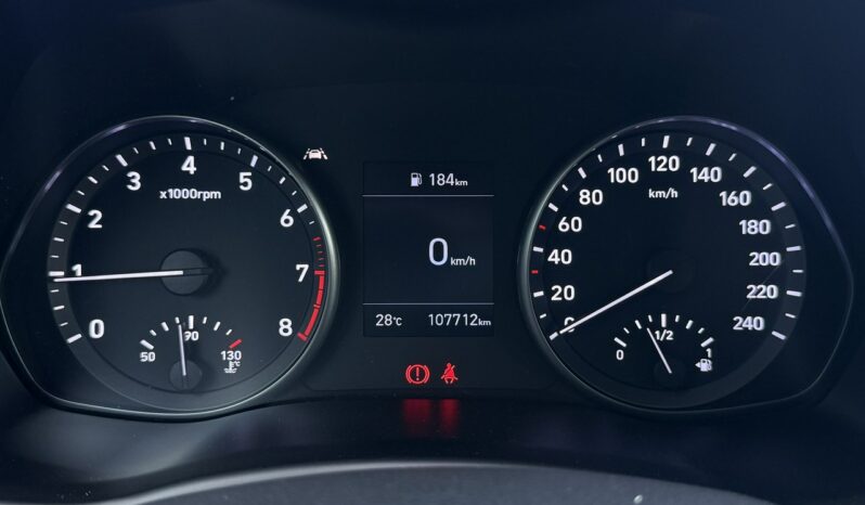 HYUNDAI I30  | przedni | Manualna | 120 KM | Srebrny full