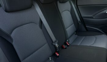 HYUNDAI I30  | przedni | Manualna | 120 KM | Srebrny full