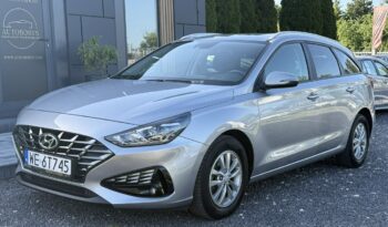 HYUNDAI I30  | przedni | Manualna | 120 KM | Srebrny full