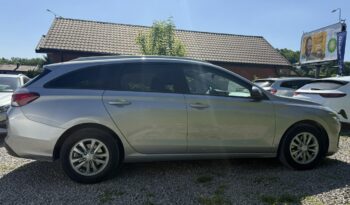 HYUNDAI I30  | przedni | Manualna | 120 KM | Srebrny full