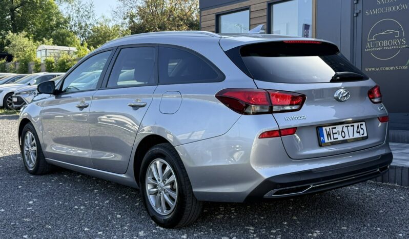 HYUNDAI I30  | przedni | Manualna | 120 KM | Srebrny full
