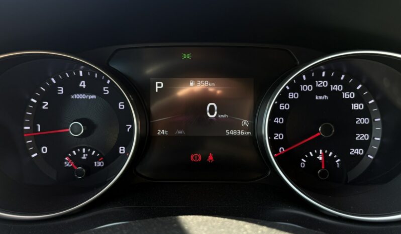 KIA XCeed  | przedni | Automatyczna | 160 KM | bialy full