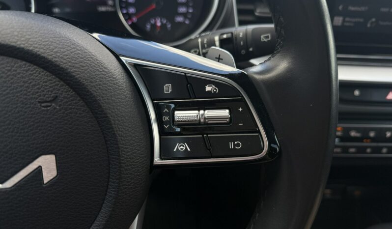 KIA XCeed  | przedni | Automatyczna | 160 KM | bialy full