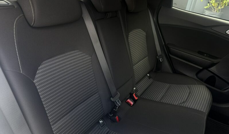 KIA XCeed  | przedni | Automatyczna | 160 KM | bialy full