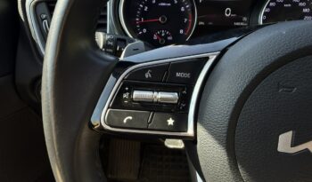 KIA XCeed  | przedni | Automatyczna | 160 KM | bialy full