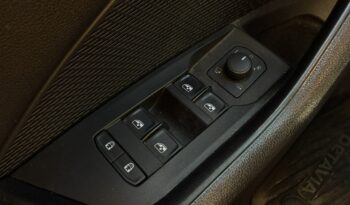 SKODA Octavia  | przedni | Manualna | 150 KM | Niebieski full