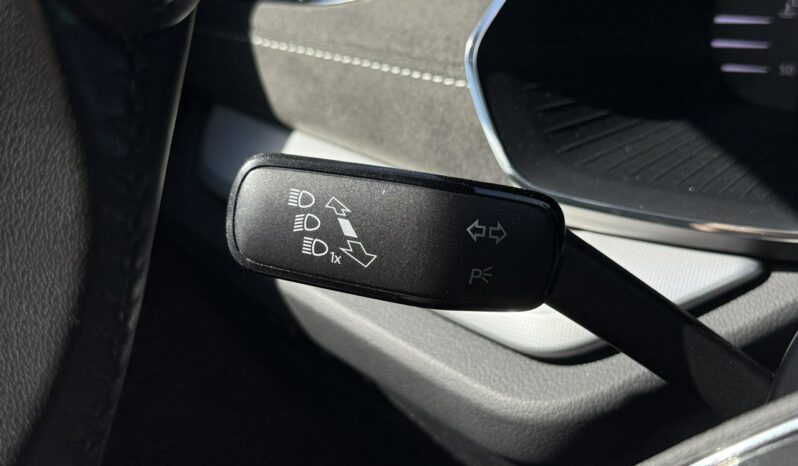 SKODA Octavia  | przedni | Manualna | 150 KM | Niebieski full