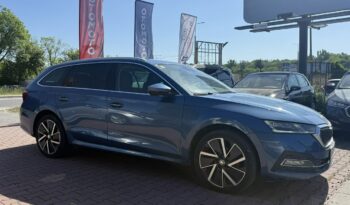 SKODA Octavia  | przedni | Manualna | 150 KM | Niebieski full