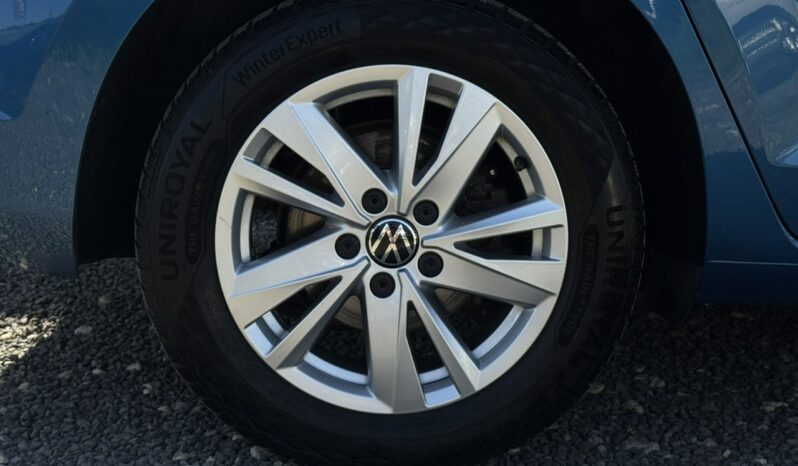VOLKSWAGEN Touran  | przedni | Automatyczna | 150 KM | Niebieski full