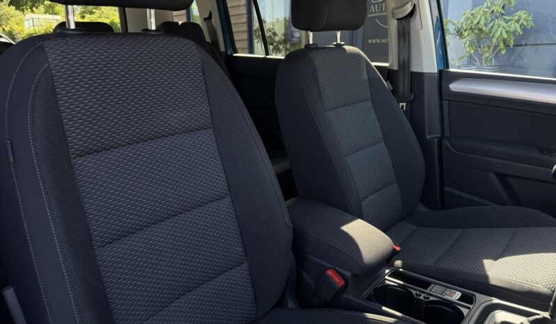 VOLKSWAGEN Touran  | przedni | Automatyczna | 150 KM | Niebieski full