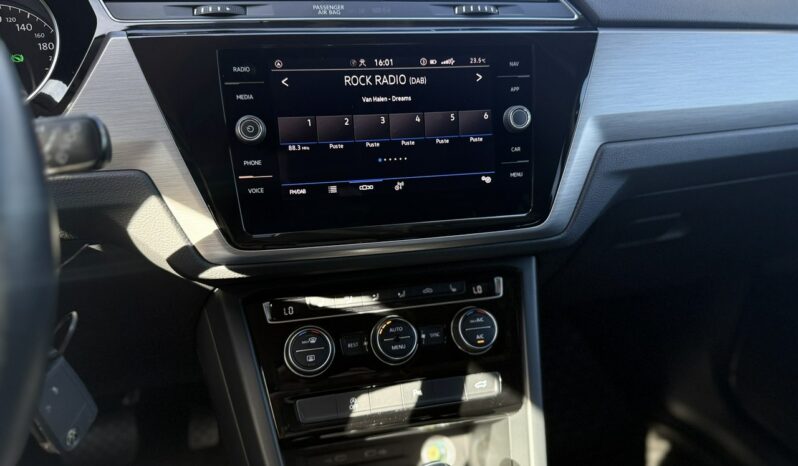 VOLKSWAGEN Touran  | przedni | Automatyczna | 150 KM | Niebieski full
