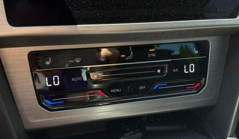 VOLKSWAGEN Passat  | przedni | Manualna | 150 KM | Srebrny full