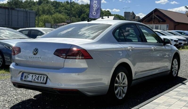 VOLKSWAGEN Passat  | przedni | Manualna | 150 KM | Srebrny full