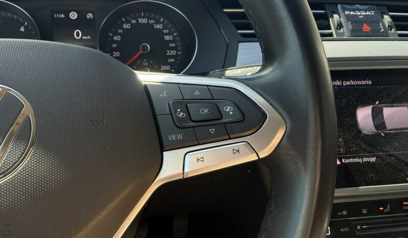 VOLKSWAGEN Passat  | przedni | Manualna | 150 KM | Srebrny full