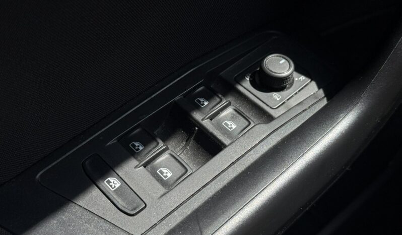 VOLKSWAGEN T-Roc  | przedni | Manualna | 150 KM | Szary full