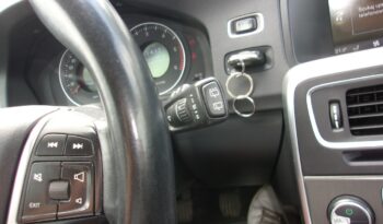 VOLVO V60  | FWD (przód) | Manualna | 136 KM | bialy full