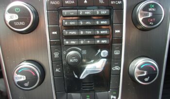 VOLVO V60  | FWD (przód) | Manualna | 136 KM | bialy full
