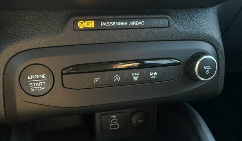 FORD Focus  | przedni | Manualna | 125 KM | Czarny full