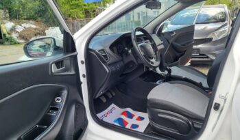 HYUNDAI i20  | przedni | Manualna | 85 KM | bialy full