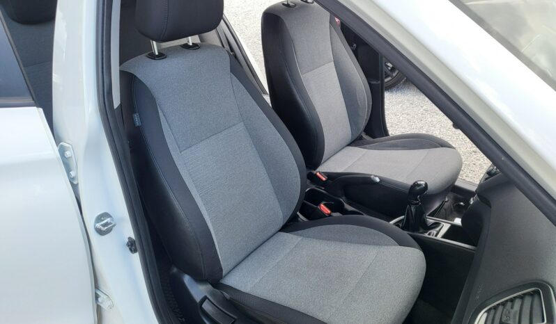 HYUNDAI i20  | przedni | Manualna | 85 KM | bialy full
