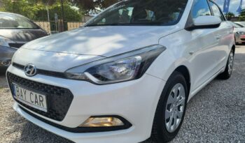 HYUNDAI i20  | przedni | Manualna | 85 KM | bialy full