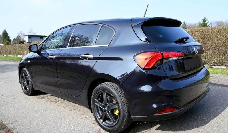 FIAT Tipo  | FWD (przód) | Manualna | 120 KM | Czarny full