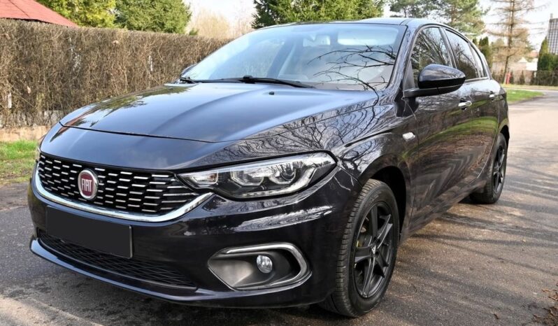 FIAT Tipo  | FWD (przód) | Manualna | 120 KM | Czarny full