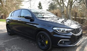 FIAT Tipo  | FWD (przód) | Manualna | 120 KM | Czarny full