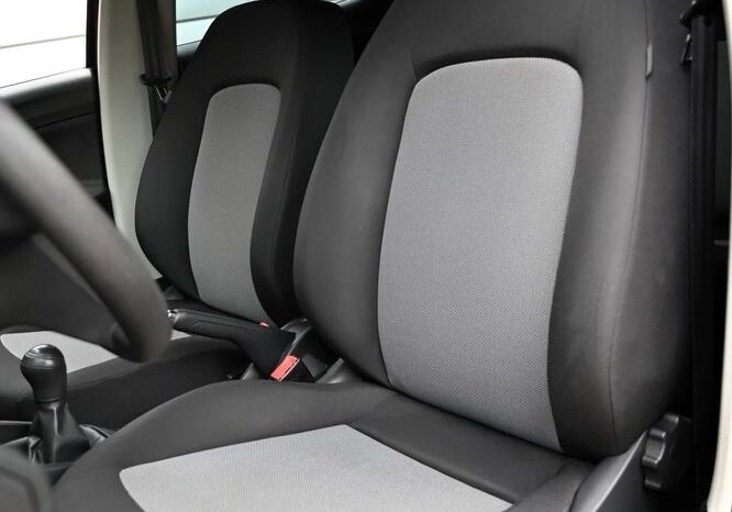 SEAT Ibiza  | FWD (przód) | Manualna | 75 KM | Czarny full