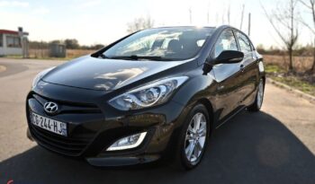 HYUNDAI I30  | FWD (przód) | Manualna | 110 KM | Czarny full