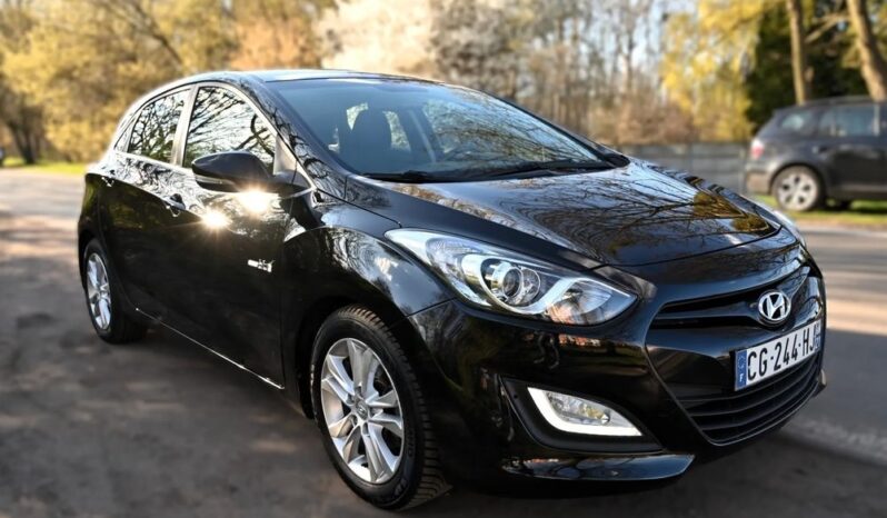 HYUNDAI I30  | FWD (przód) | Manualna | 110 KM | Czarny full
