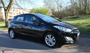 HYUNDAI I30  | FWD (przód) | Manualna | 110 KM | Czarny full
