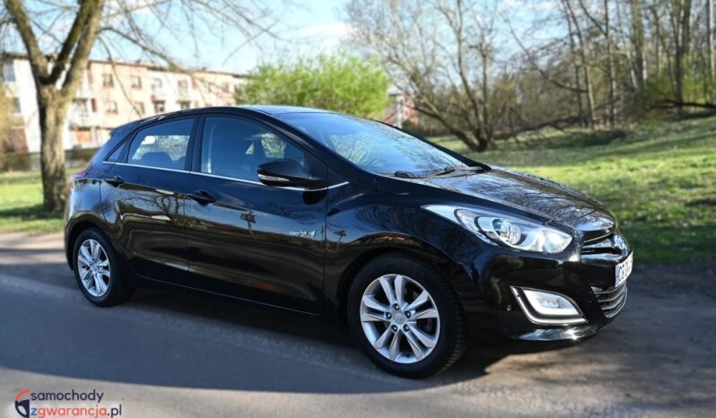 HYUNDAI I30  | FWD (przód) | Manualna | 110 KM | Czarny full