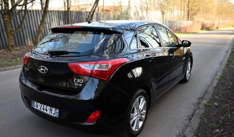 HYUNDAI I30  | FWD (przód) | Manualna | 110 KM | Czarny full