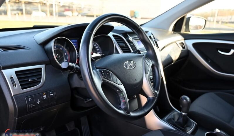 HYUNDAI I30  | FWD (przód) | Manualna | 110 KM | Czarny full