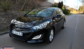 HYUNDAI I30  | FWD (przód) | Manualna | 110 KM | Czarny full