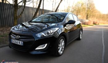 HYUNDAI I30  | FWD (przód) | Manualna | 110 KM | Czarny full