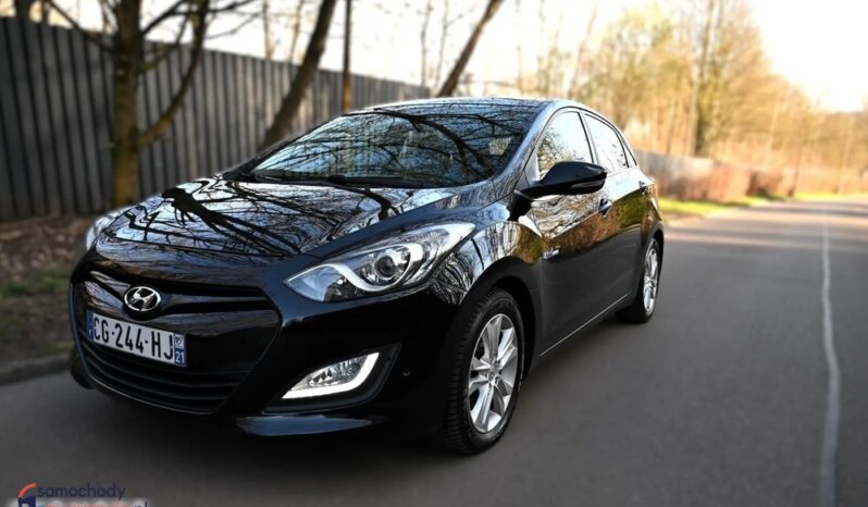 HYUNDAI I30  | FWD (przód) | Manualna | 110 KM | Czarny full