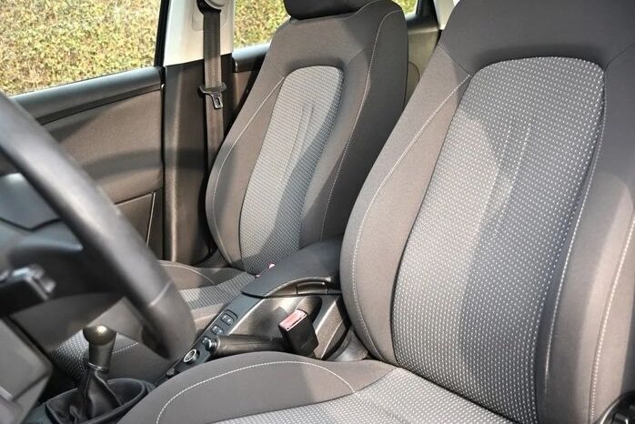 SEAT Altea XL | FWD (przód) | Manualna | 105 KM | Szary full