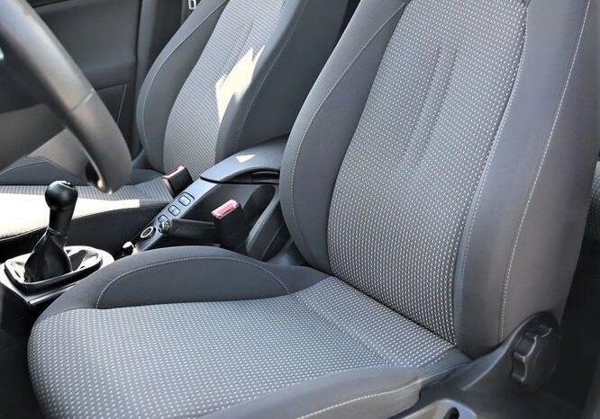 SEAT Altea XL | FWD (przód) | Manualna | 105 KM | Szary full