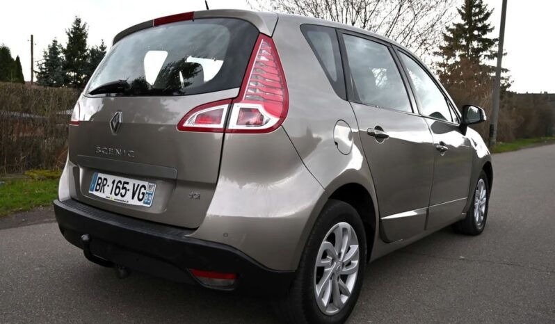 RENAULT Scenic  | FWD (przód) | Manualna | 130 KM | Beżowy full