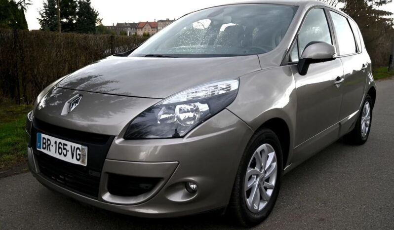 RENAULT Scenic  | FWD (przód) | Manualna | 130 KM | Beżowy full
