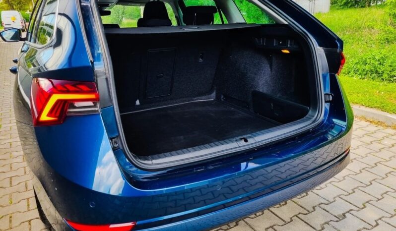 SKODA Octavia  | FWD (przód) | Automatyczna | 150 KM | Zielony full