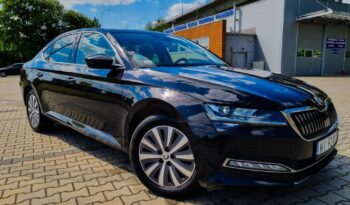 SKODA Superb  | FWD (przód) | Automatyczna | 150 KM | Czarny full