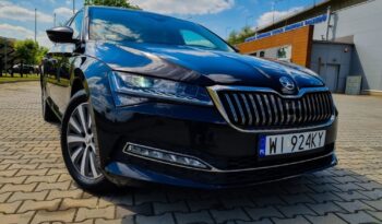 SKODA Superb  | FWD (przód) | Automatyczna | 150 KM | Czarny full
